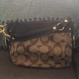 Authentic Coach Signature Zoe ShoulderPurse/F12657